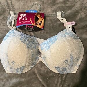Maidenform Women's Push-Up Bra - White and Blue